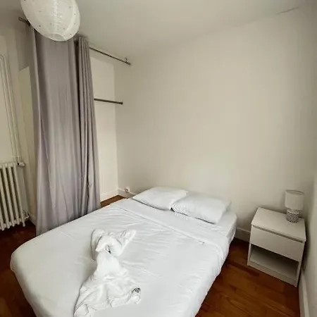 Angeles - Grand Apartment Reims